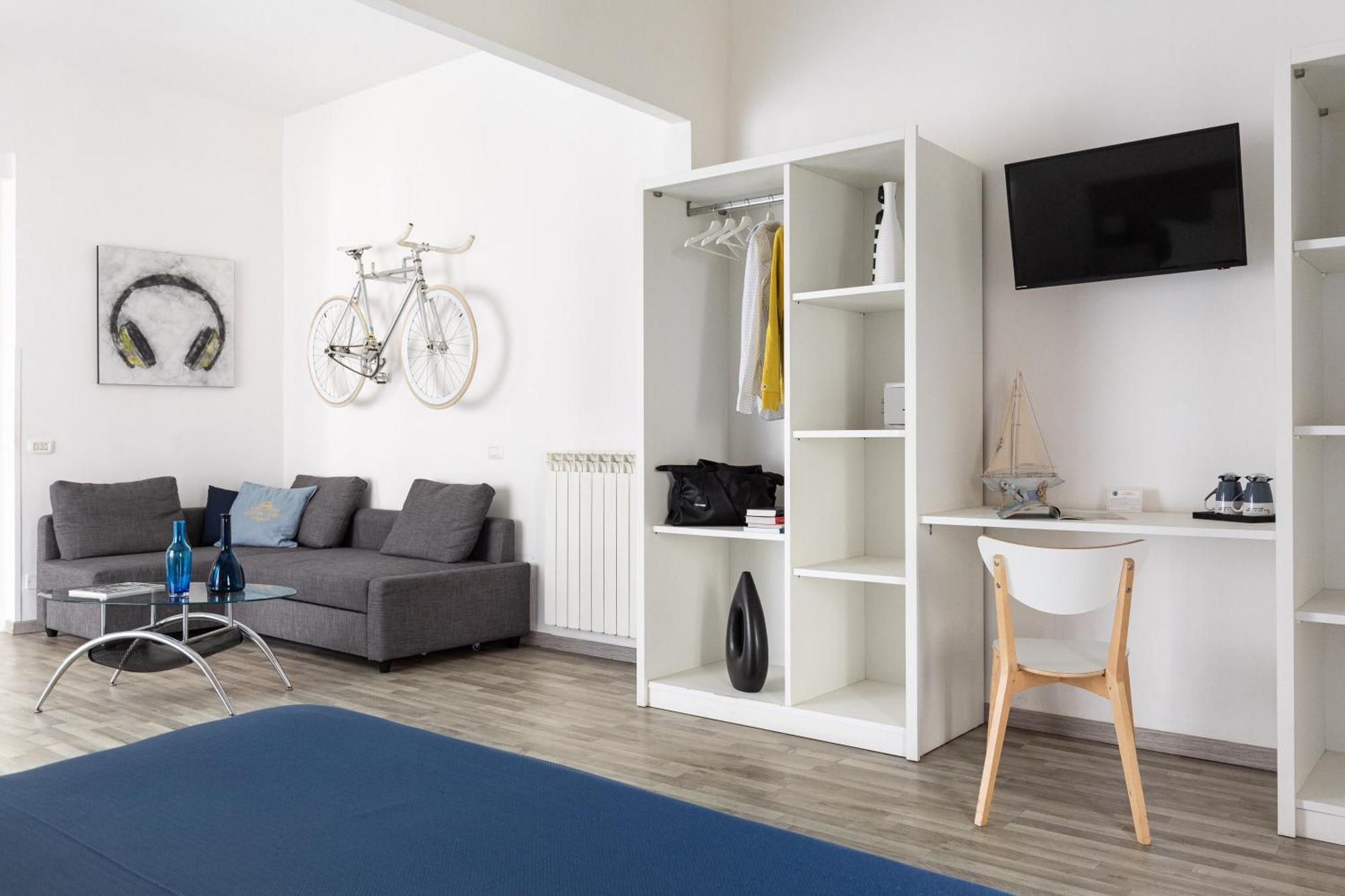 B&B Vitruvio Suites Formia Exteriör bild