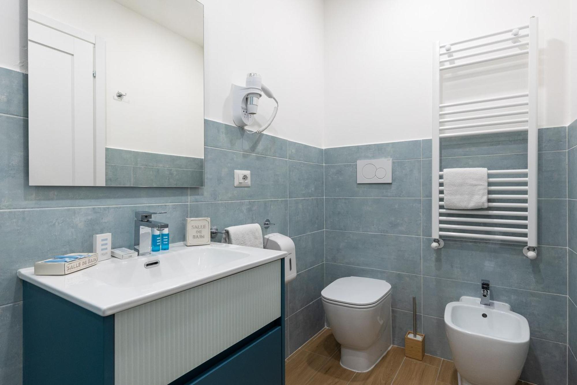 B&B Vitruvio Suites Formia Exteriör bild